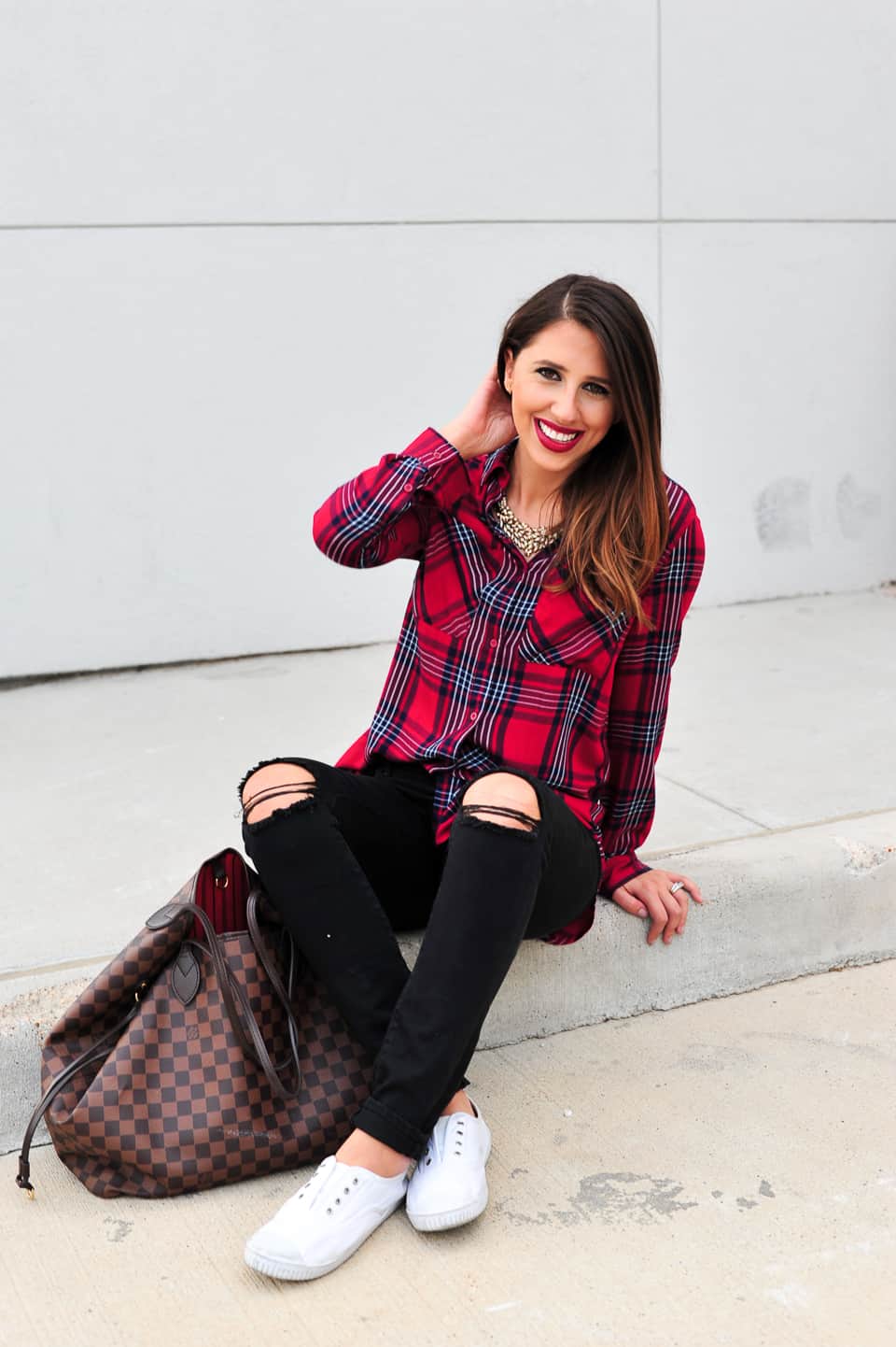 Dress Up Buttercup // A Houston-based fashion travel blog developed to daily inspire your own personal style by Dede Raad | This is how I plaid