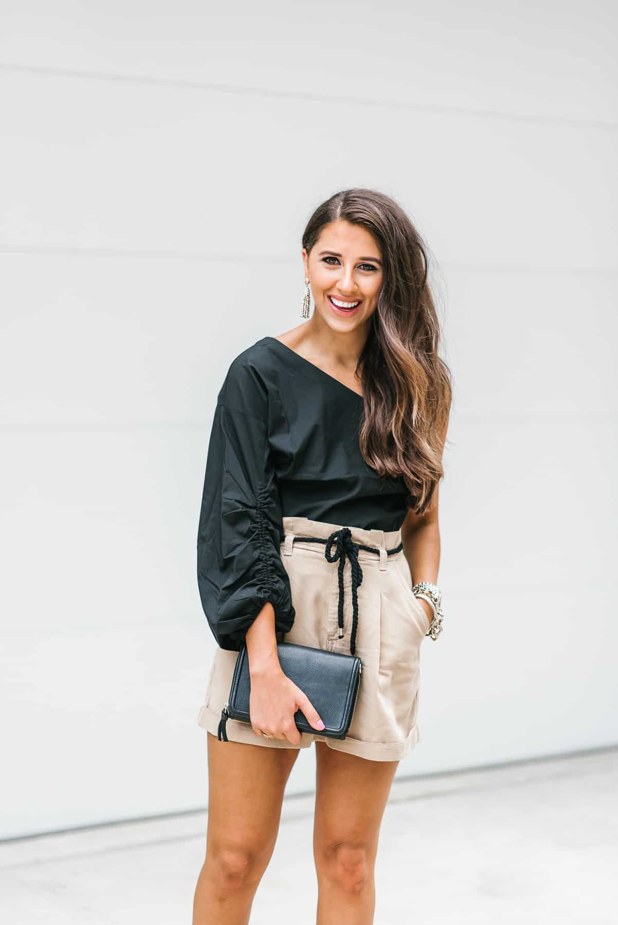 Dress Up Buttercup, Dede Raad, Houston Blogger, fashion blogger, black one shoulder top